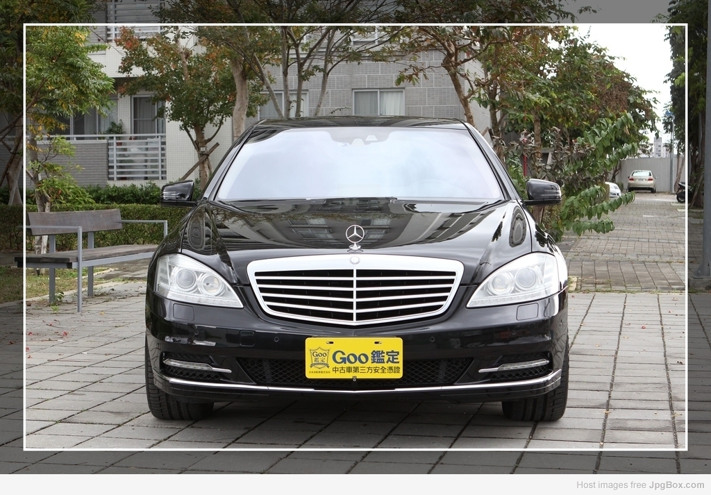 81中古車 賓士s500 L S Class Sedan 4 7l 4 7渦輪引擎435匹馬力按摩椅h K音響后座影音冷熱通風椅稀有釋出